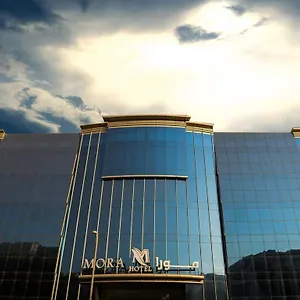 فندق مورا باي بايونير 